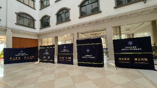 量身定制！振弘實(shí)業(yè)交付多功能警用圍擋