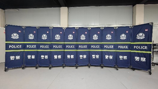 高效組織與專(zhuān)業(yè)實(shí)力，一批優(yōu)質(zhì)警用圍擋的誕生之旅